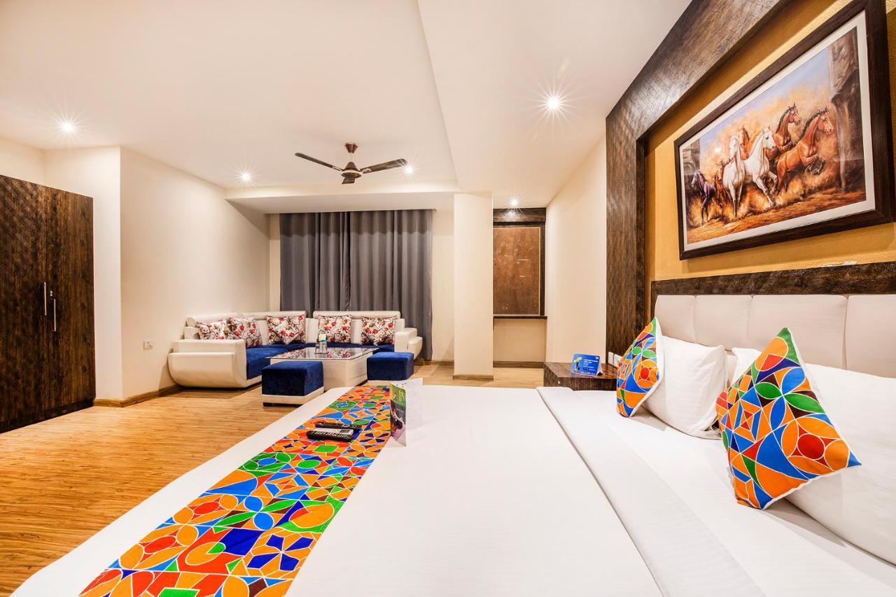 Fabhotel Shoba Estate Delhi Airport New Delhi Exterior foto